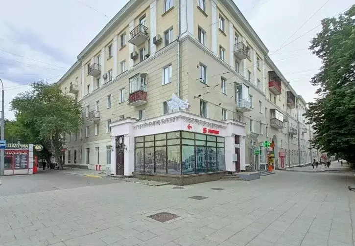 3-к. квартира, 75 м, 4/5 эт. - Фото 1