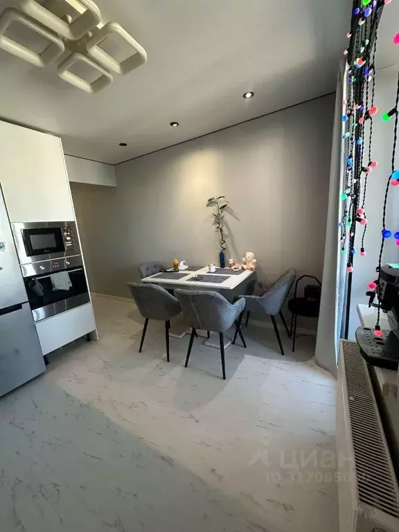 Квартира, 2 комнаты, 57 м - Фото 0