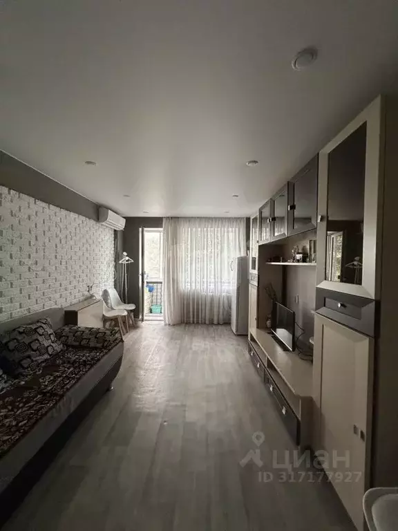 3-к кв. Амурская область, Благовещенск Амурская ул., 25 (58.4 м) - Фото 2