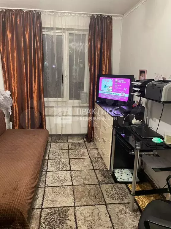 Комната 12 м в 2-к., 8/9 эт. - Фото 0