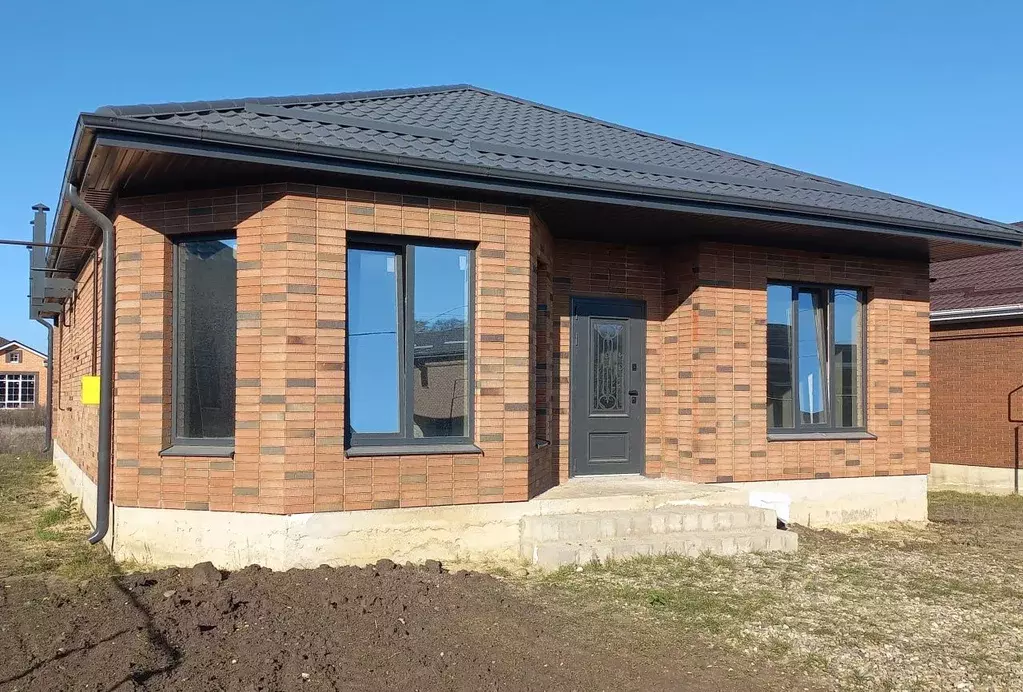 Дом в Ставропольский край, Михайловск Шпаковский район, ул. Бориса ... - Фото 2