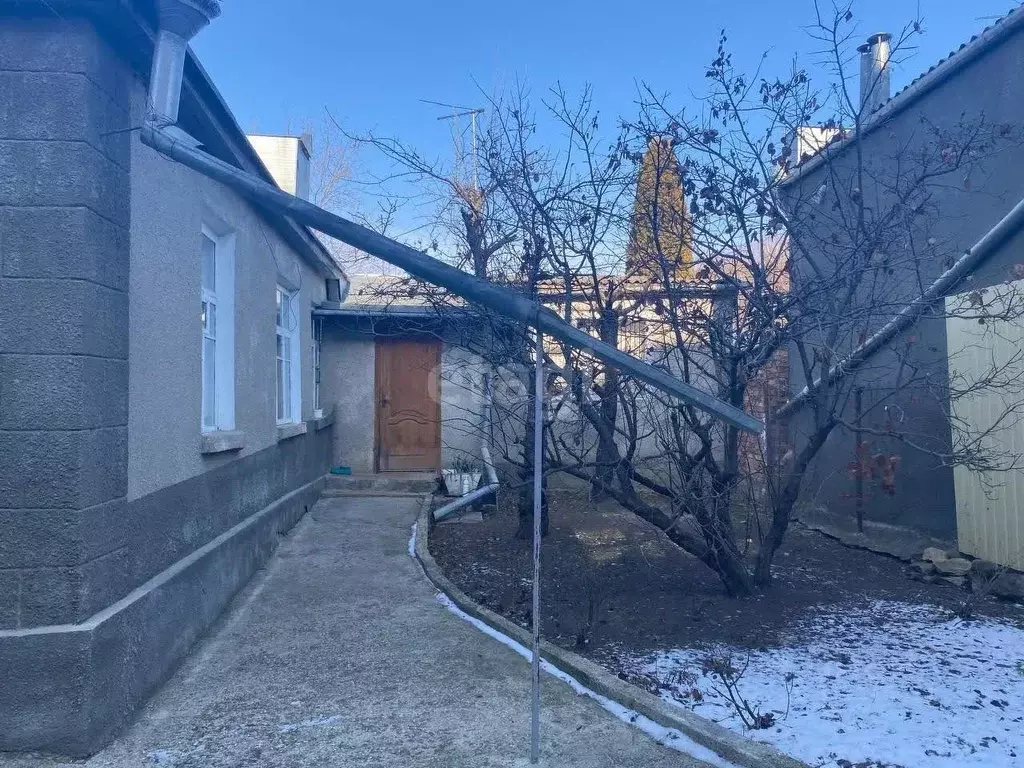Дом в Ставропольский край, Кисловодск ул. Щербакова, 18 (120 м) - Фото 0