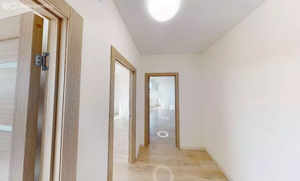 1-комнатная квартира: Тюмень, Стройотрядовская улица, 8 (50 м) - Фото 1