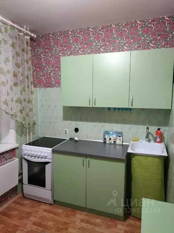 1-к кв. Томская область, Томск Урожайный пер., 31 (35.0 м) - Фото 0