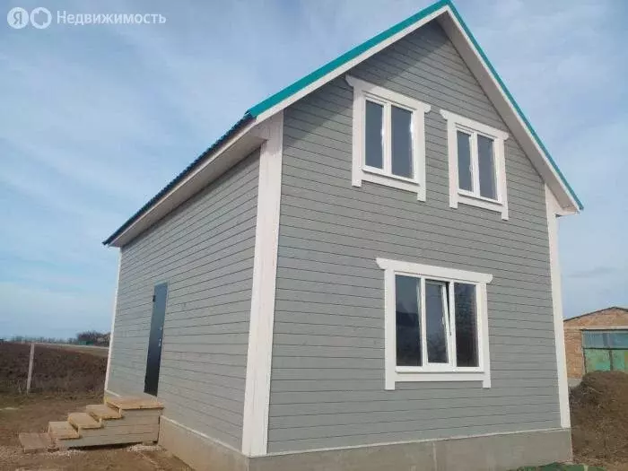 Дом в Раздольненский район, Чернышевское сельское поселение, село ... - Фото 1