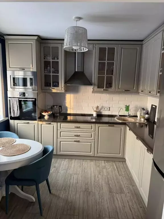 3-к. квартира, 74 м, 8/9 эт. - Фото 0