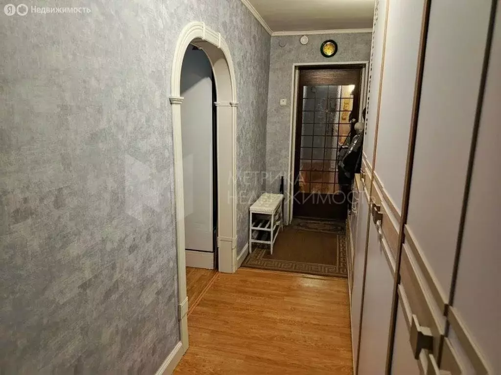 5-комнатная квартира: Тюмень, улица Николая Чаплина, 123 (96.8 м) - Фото 1