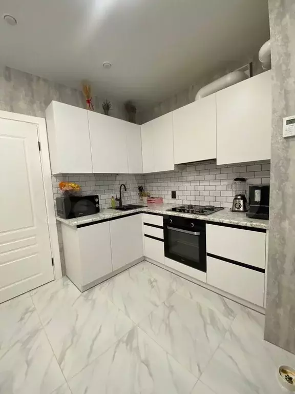 2-к. квартира, 58 м, 2/5 эт. - Фото 0