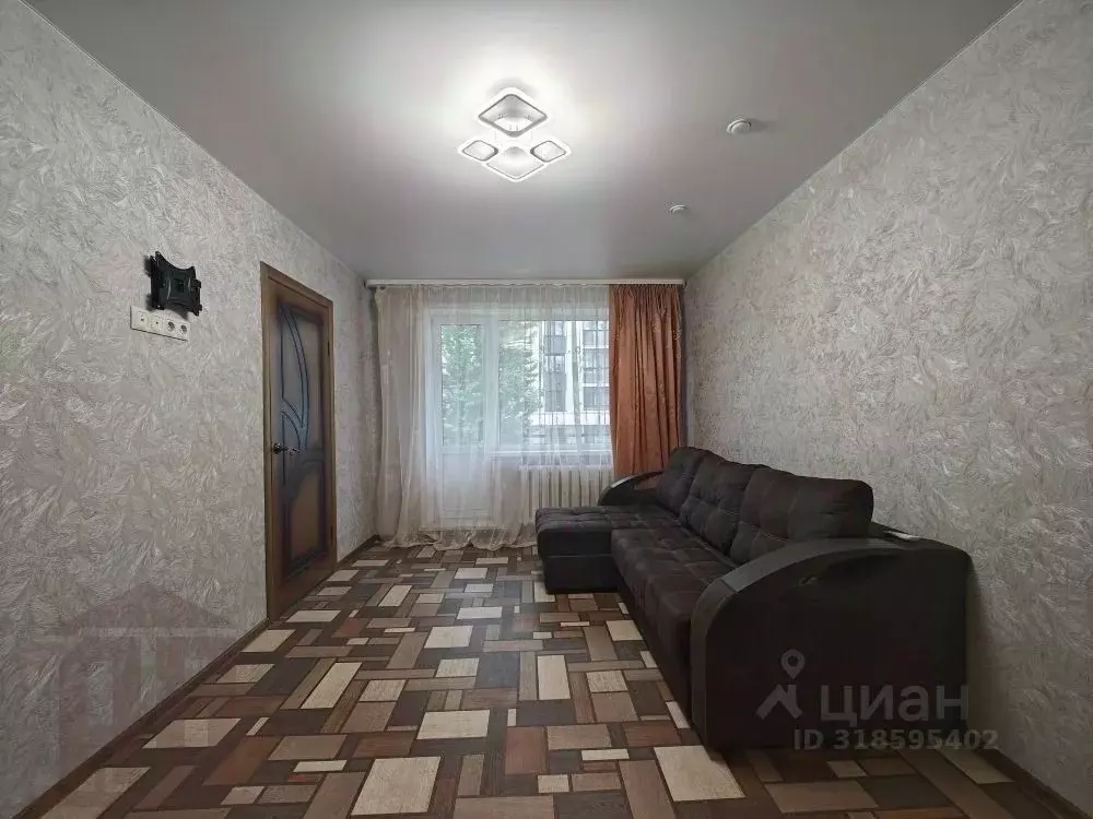 3-к кв. Тверская область, Тверь ул. Маршала Конева, 8а (47.4 м) - Фото 0
