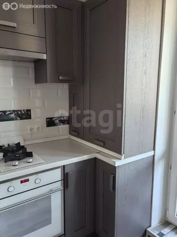 2-комнатная квартира: Белгород, улица Есенина, 40 (61.5 м) - Фото 2