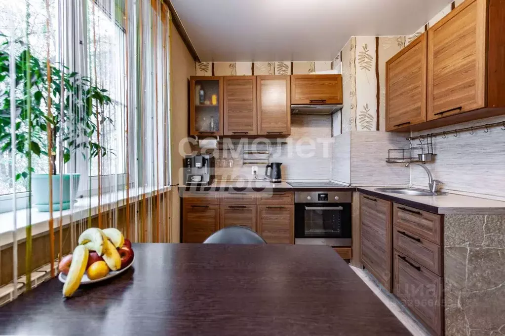 3-к кв. Санкт-Петербург ул. Передовиков, 29К1 (72.4 м) - Фото 1
