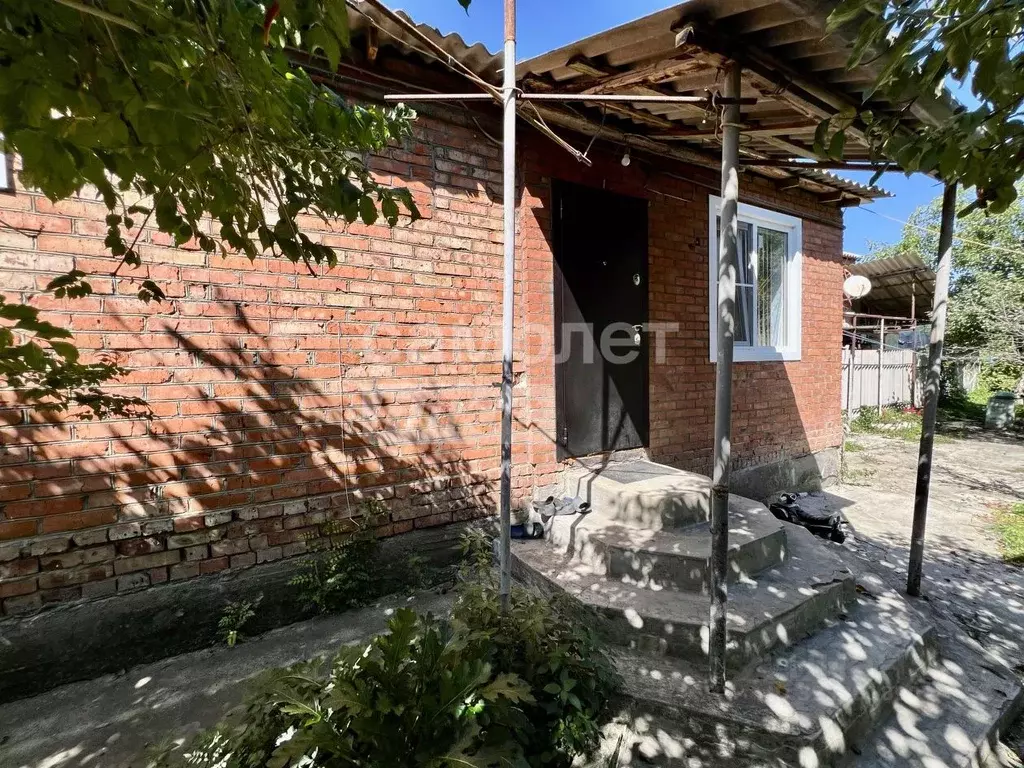 Дом в Краснодарский край, Апшеронск Коллективная ул. (139 м) - Фото 1