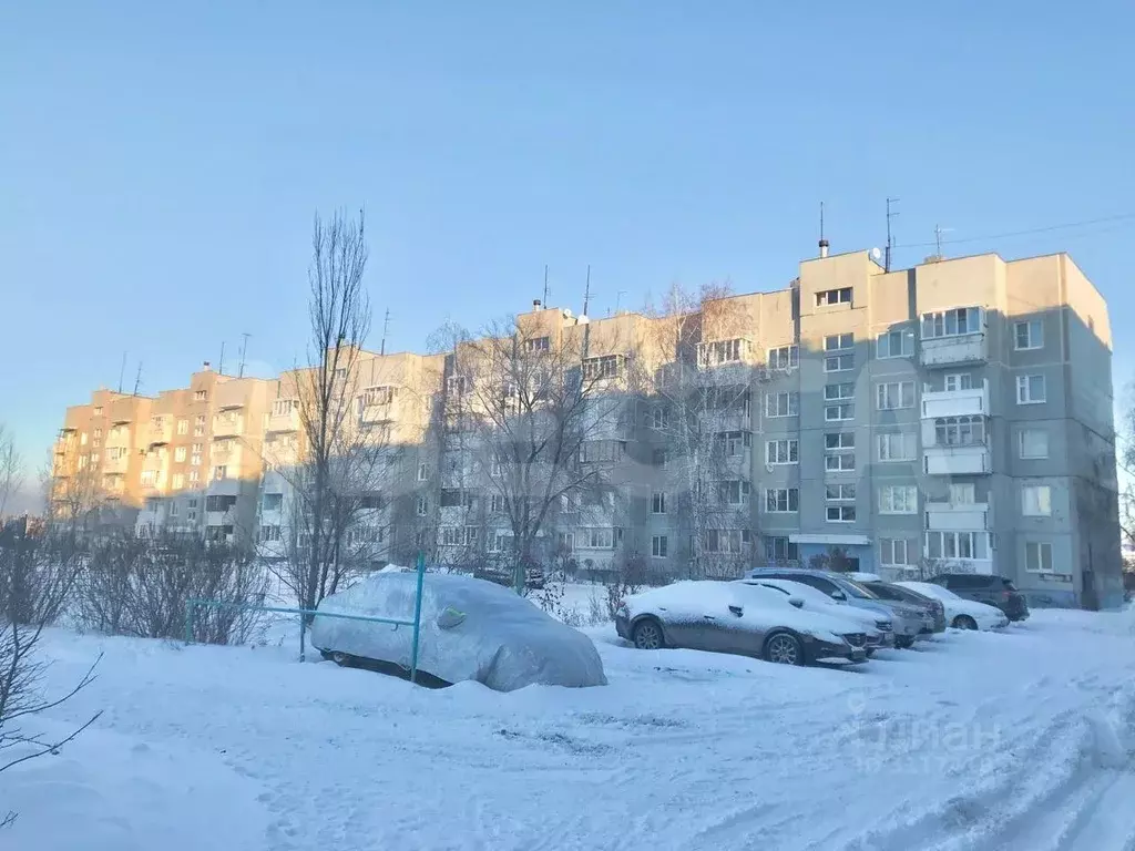 2-к кв. Омская область, Омск Береговой мкр, ул. Киселева, 12 (51.0 м) - Фото 0