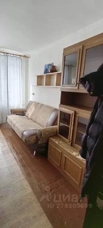 Комната Кемеровская область, Новокузнецк ул. Кутузова, 36 - Фото 1