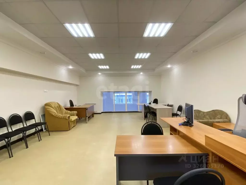 Офис в Саратовская область, Энгельс просп. Строителей, 30А (154 м) - Фото 0