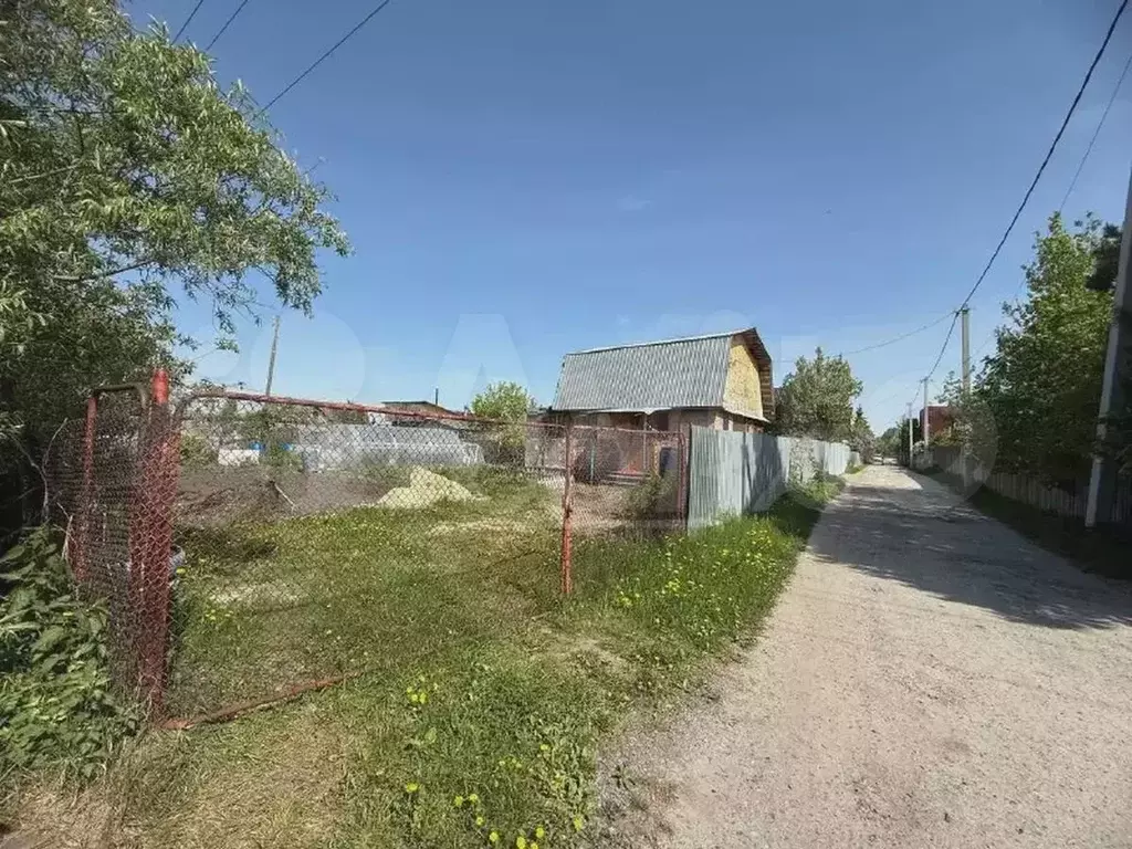 Дача 30 м на участке 6,5 сот. - Фото 0