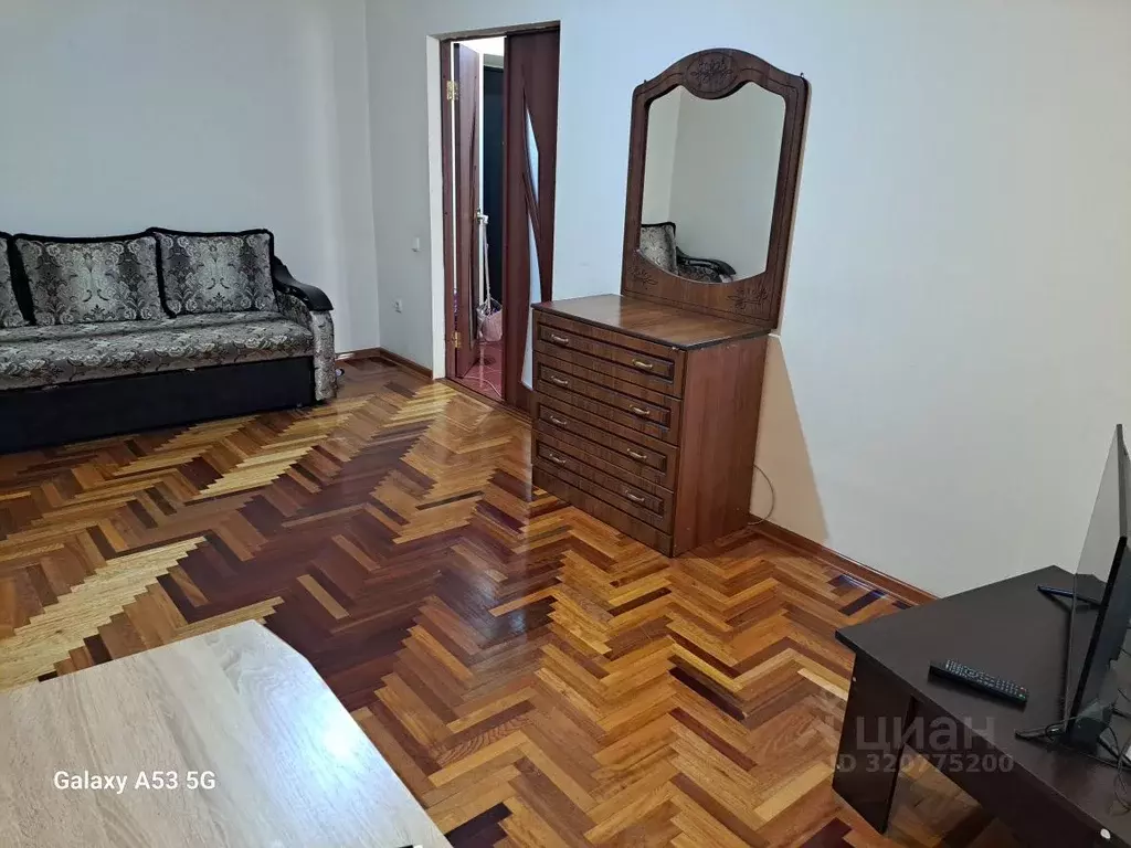 2-к кв. Кабардино-Балкария, Нальчик просп. Ленина, 46 (65.0 м) - Фото 1