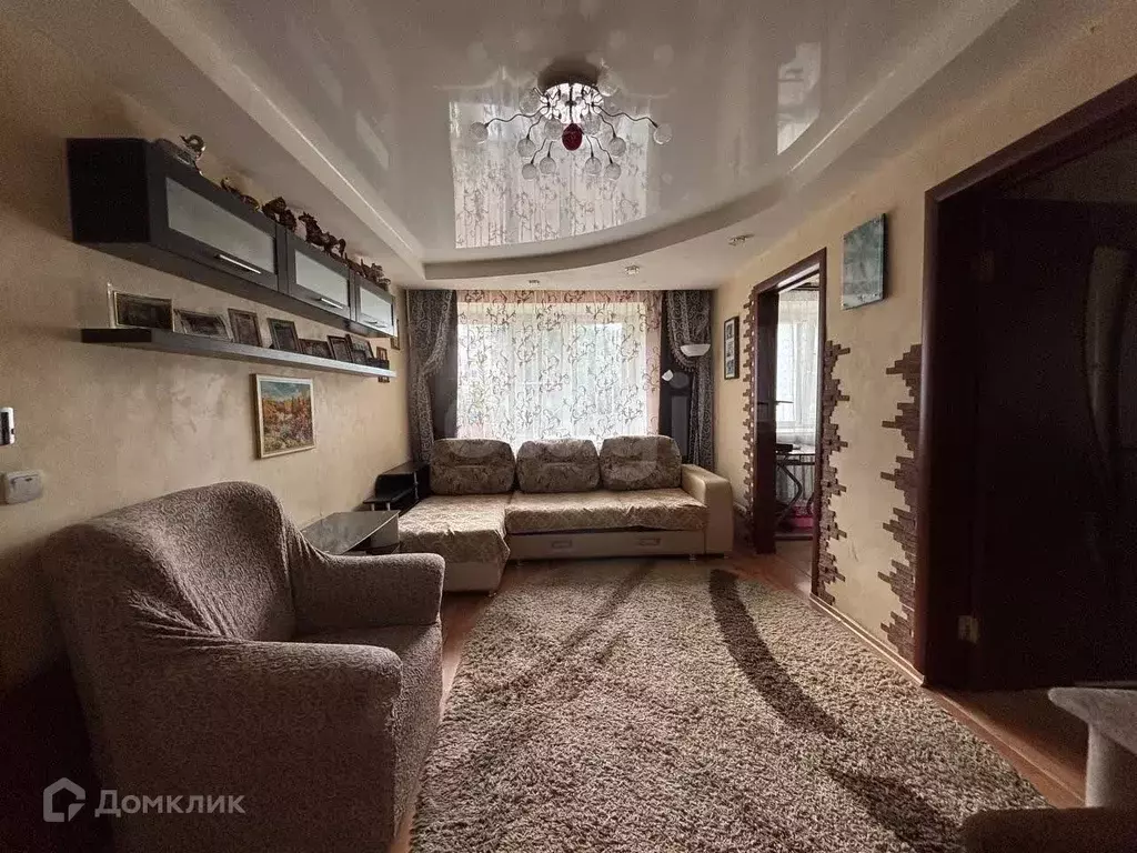 Продаётся 4-к квартира, 60 м - Фото 0