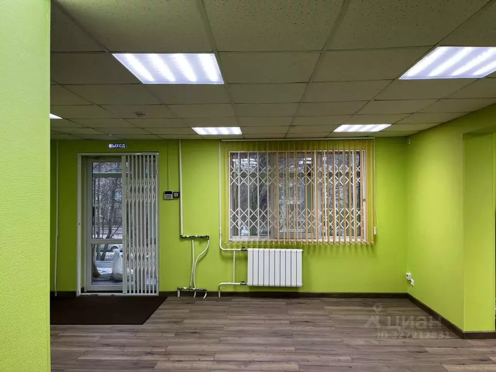 Помещение свободного назначения в Свердловская область, Екатеринбург ... - Фото 2