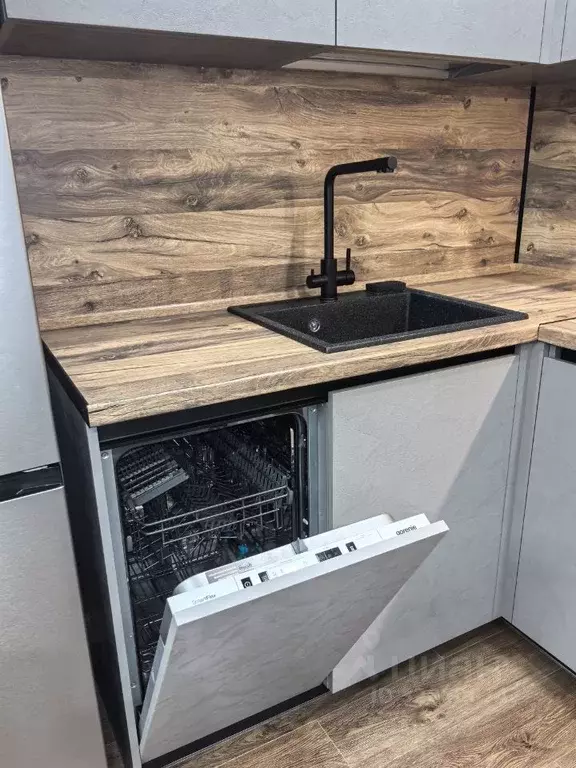 2-к кв. Иркутская область, Иркутский муниципальный округ, Маркова рп ... - Фото 1