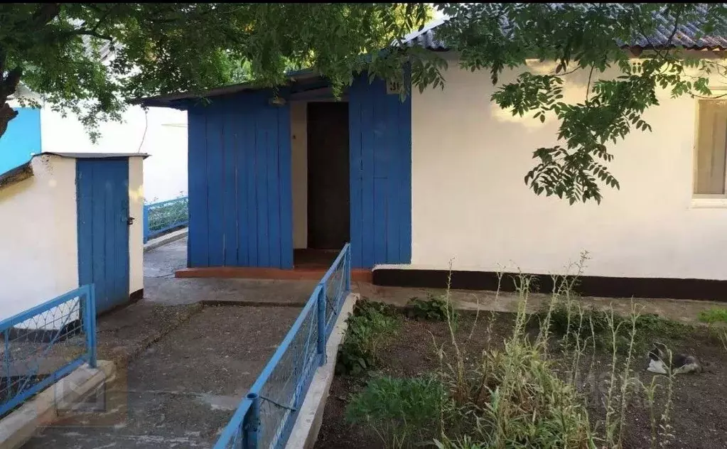 Дом в Крым, Сакский район, с. Сизовка  (55 м) - Фото 1