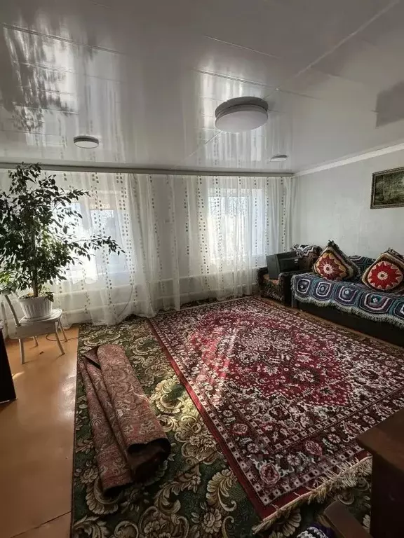 Дом в Саратовская область, Татищевский район, Октябрьское ... - Фото 2