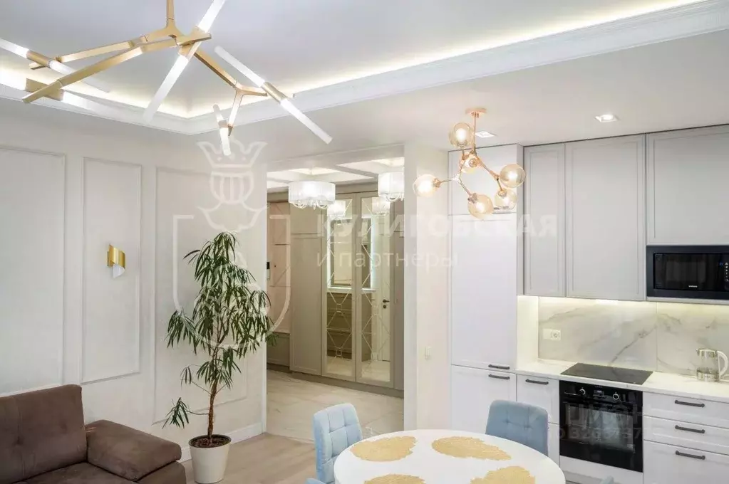 3-к кв. Свердловская область, Екатеринбург ул. Гоголя, 57 (93.5 м) - Фото 2