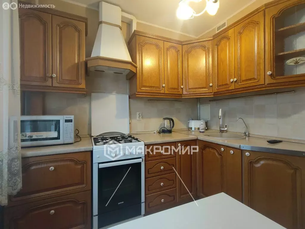 3-комнатная квартира: Колпино, Пролетарская улица, 50 (71.7 м) - Фото 2