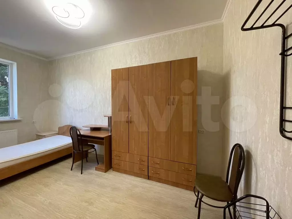 Комната 12 м в 1-к., 2/2 эт. - Фото 0