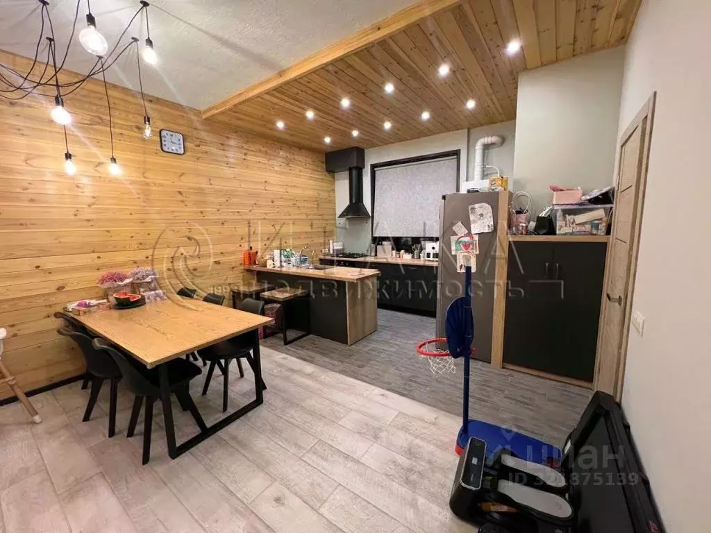 Таунхаус в Ленинградская область, Всеволожский район, Бугровское ... - Фото 2