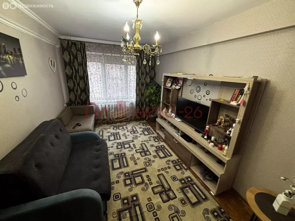 3-комнатная квартира: посёлок Иноземцево, улица 50 лет Октября, 3 (61 ... - Фото 1