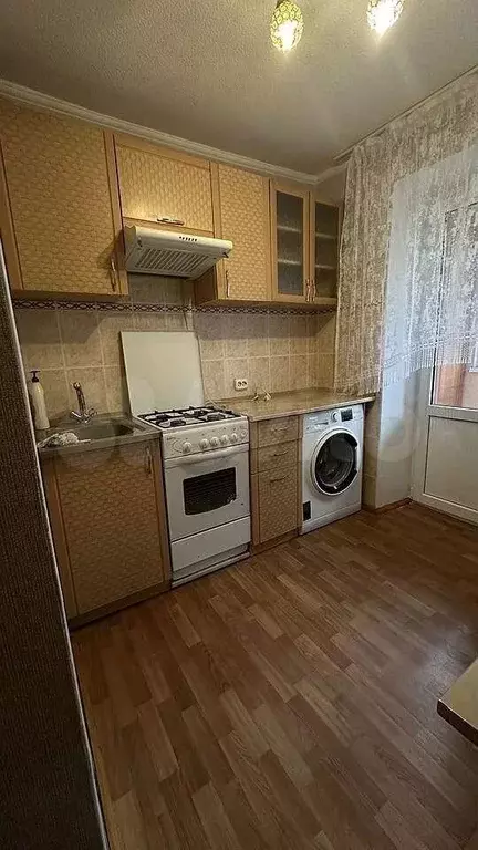 2-к. квартира, 38 м, 5/5 эт. - Фото 0