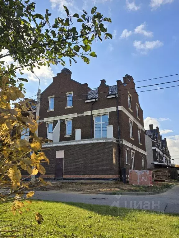 Таунхаус в Москва ул. Адмирала Лазарева, 82к1 (344 м) - Фото 2