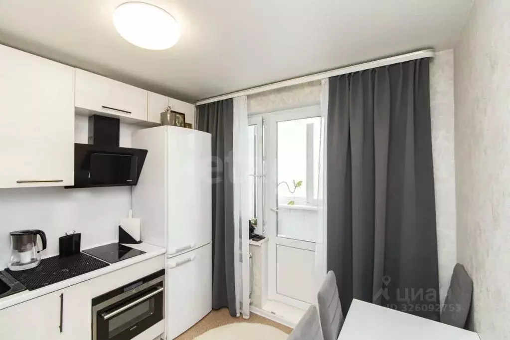 1-к кв. Тюменская область, Тюмень Антипино мкр, ул. Беловежская, 23 ... - Фото 1