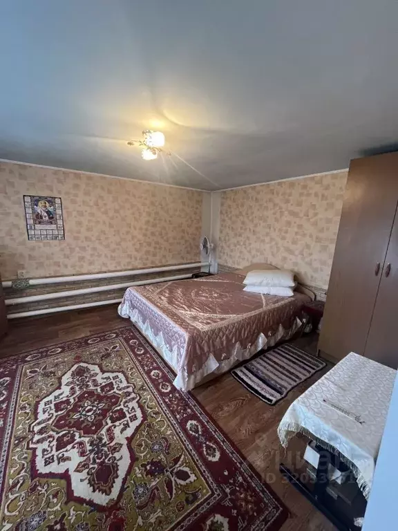 Дом в Омская область, Большеречье рп ул. Советов, 159 (59 м) - Фото 2