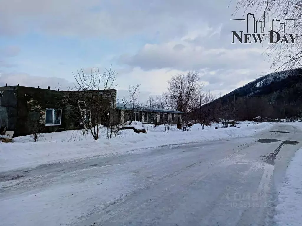 Торговая площадь в Самарская область, Жигулевск городской округ, с. ... - Фото 1