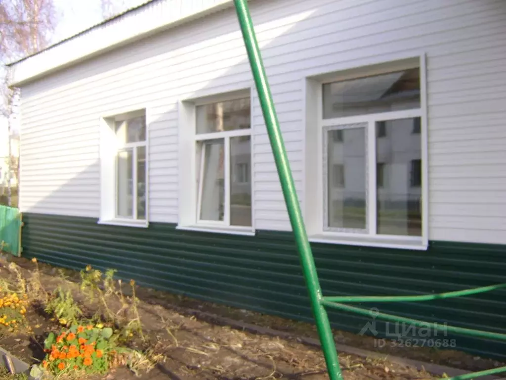 Помещение свободного назначения в Кемеровская область, Яшкино пгт ул. ... - Фото 2