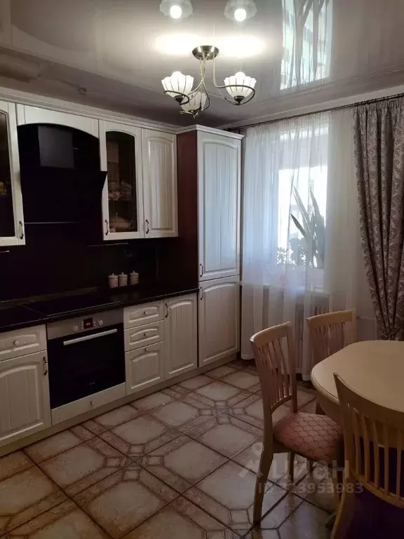 3-к кв. Кировская область, Киров ул. Ленина, 191 (67.8 м) - Фото 2