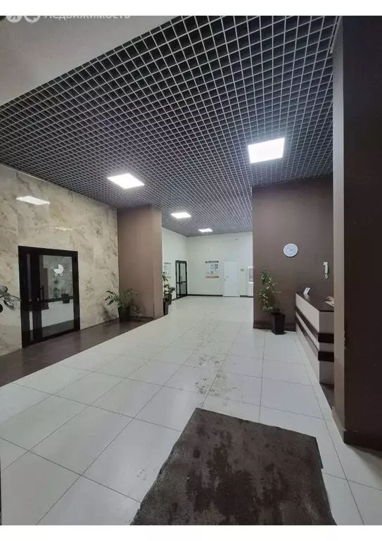 2-комнатная квартира: Уфа, бульвар Давлеткильдеева, 5 (68.81 м) - Фото 2