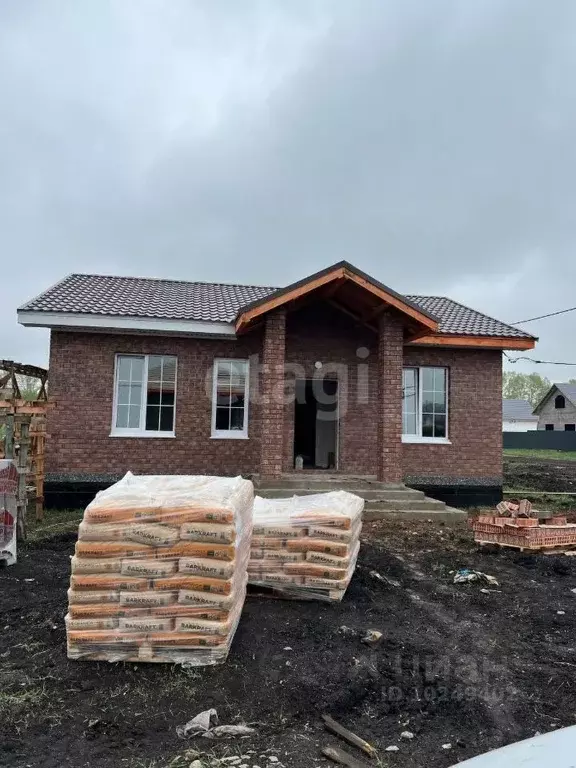 Дом в Башкортостан, Уфа городской округ, с. Нагаево ул. Михаила ... - Фото 1