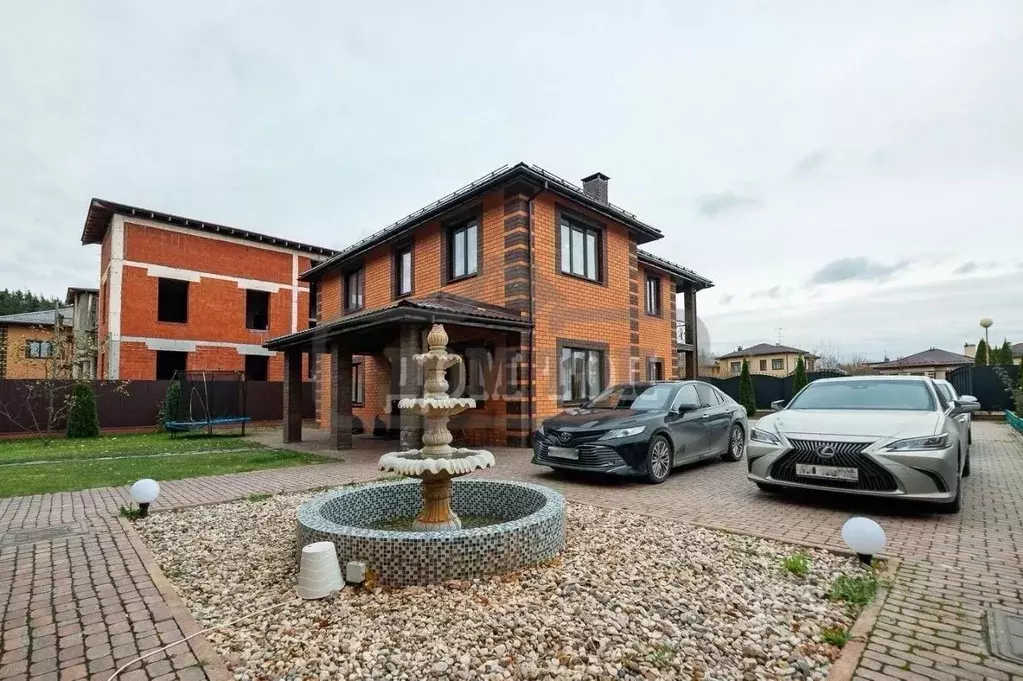 Дом в Москва Усадьба Романцево кп, 1 (500 м) - Фото 1