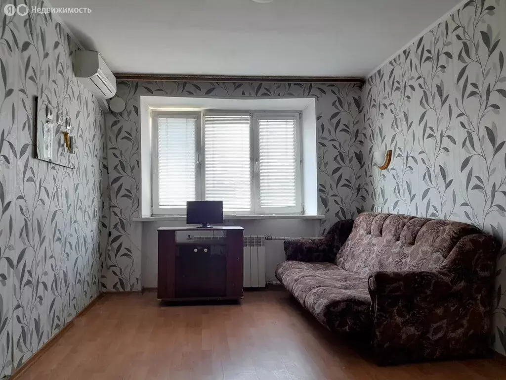1к в -комнатной квартире (18.3 м) - Фото 0