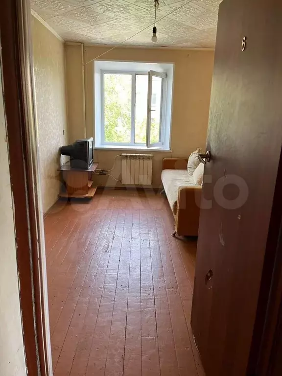 Комната 23 м в 4-к., 3/5 эт. - Фото 0
