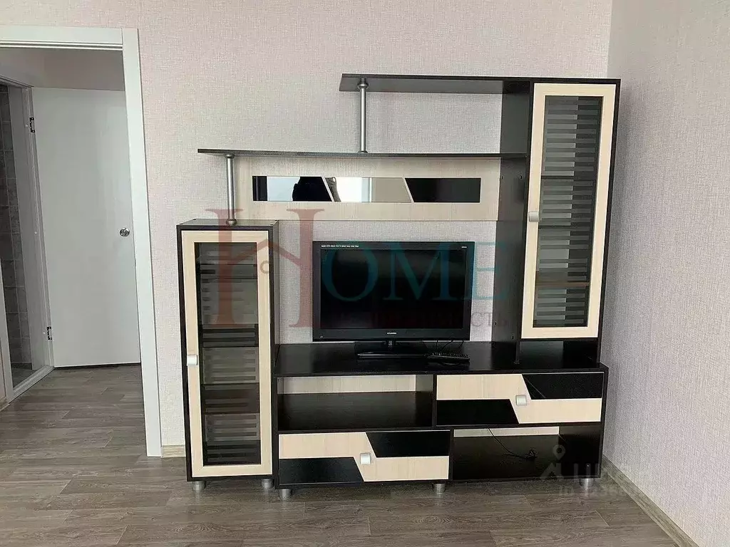 Студия Новосибирская область, Новосибирск ул. Бородина, 56 (30.6 м) - Фото 1