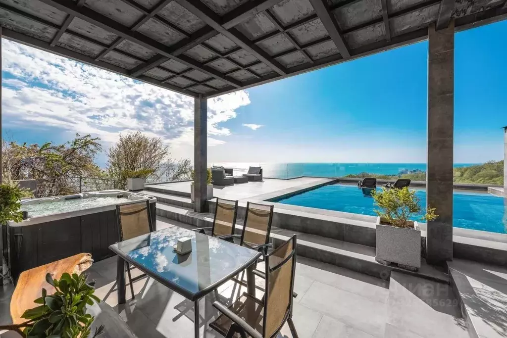 Таунхаус в Краснодарский край, Сочи Звездная ул., 94 (200 м) - Фото 1