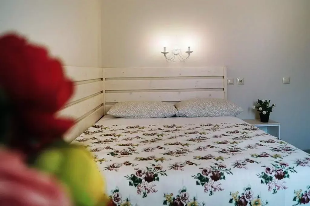 Комната Ростовская область, Таганрог Итальянский пер., 9 (12.0 м) - Фото 1