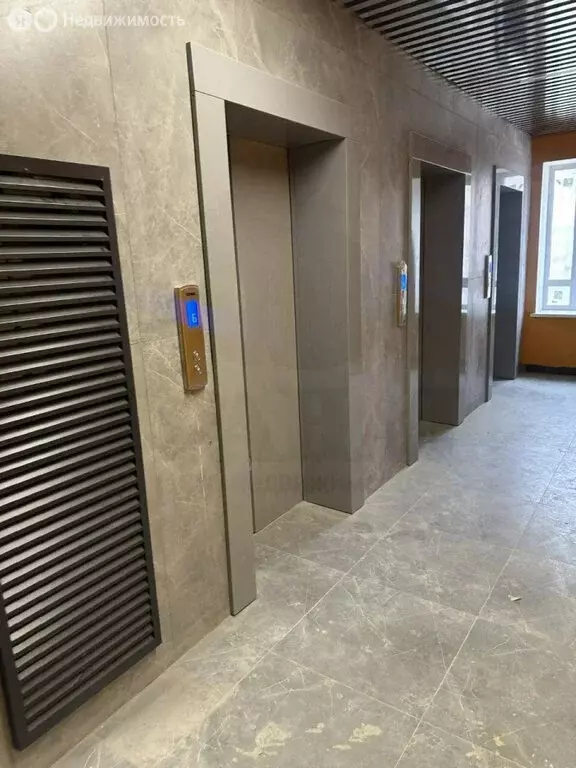 1-комнатная квартира: Екатеринбург, Студенческая улица, 2 (44.2 м) - Фото 2