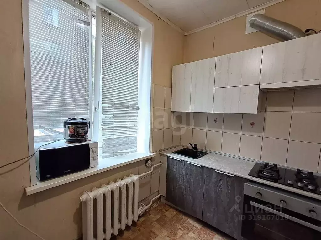 2-к кв. Челябинская область, Озерск ул. Свердлова, 43 (60.2 м) - Фото 0