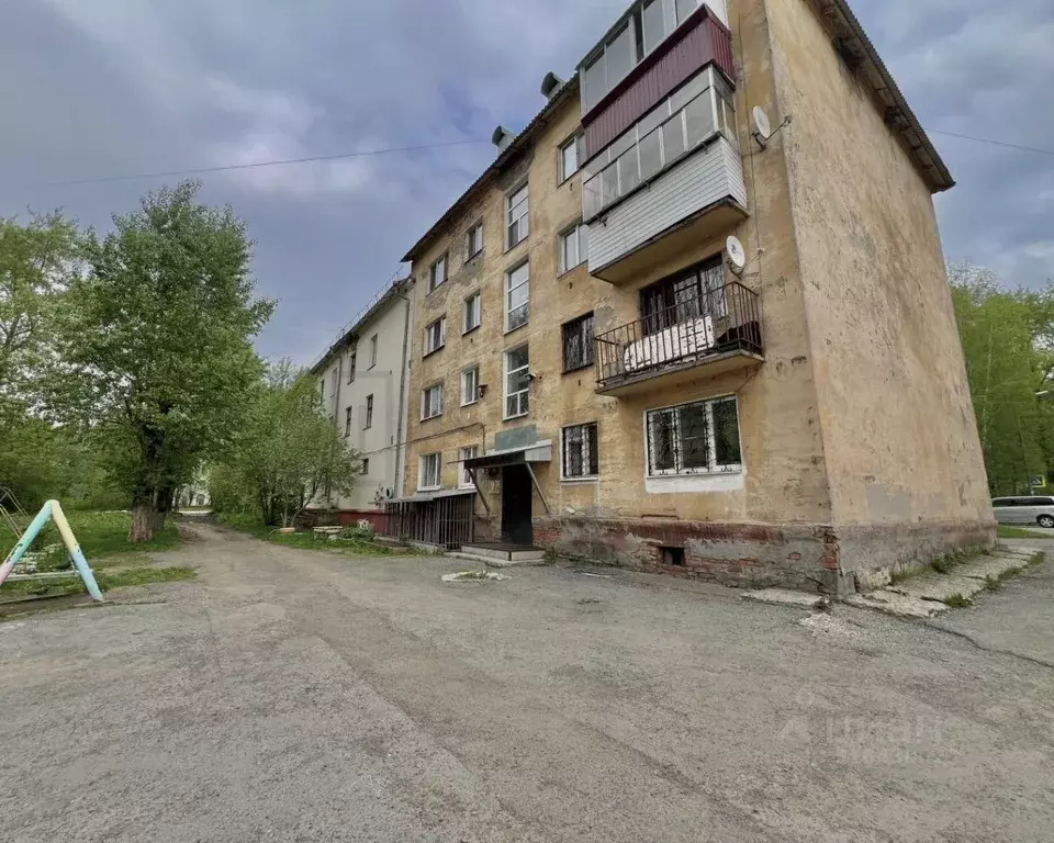 2-к кв. Свердловская область, Нижний Тагил Цементная ул., 10 (43.3 м) - Фото 0