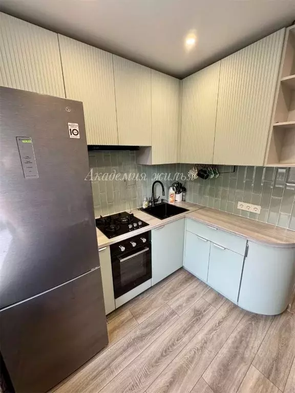 1-к кв. Башкортостан, Уфа ул. Сергея Вострецова, 3 (33.0 м) - Фото 0